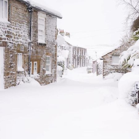 Sweet Pea Cottage Tideswell Buitenkant foto
